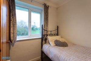 Bedroom- click for photo gallery